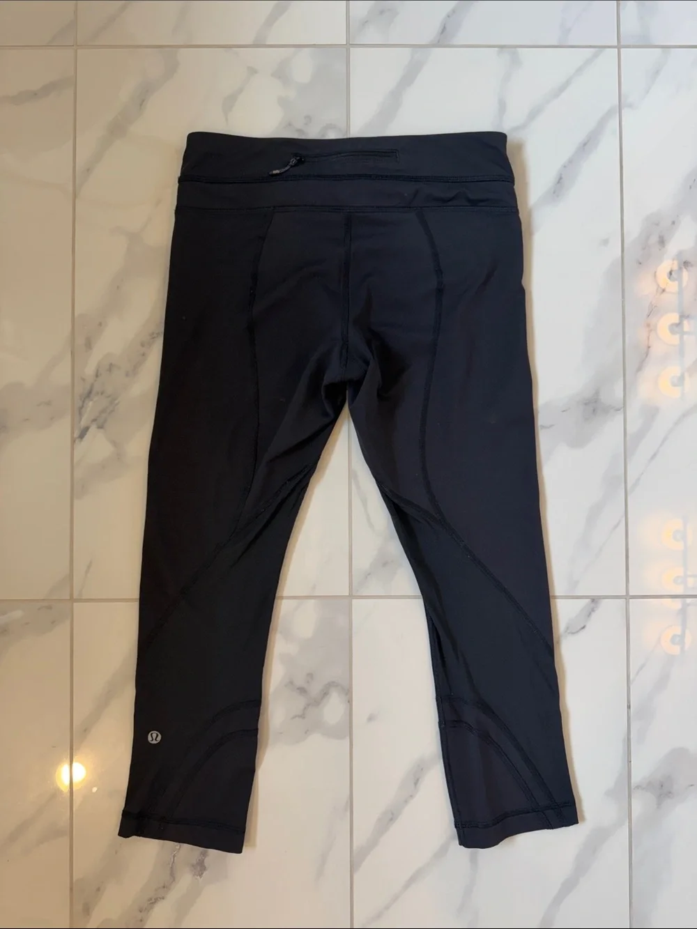 Lululemon Athletica Black Pace Rival Crop Cropped Leggings 22” Women’s Size 6